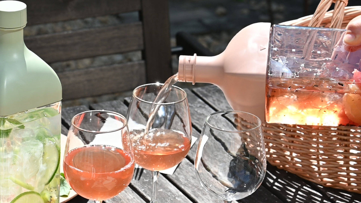 Hario "Ka-Ku" Cold Brew Tea Bottle 1200mL: White