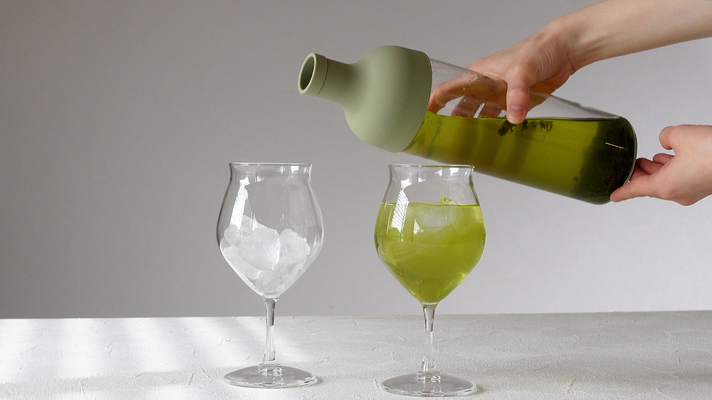 Hario Cold Brew Tea Wine Bottle 750mL: White